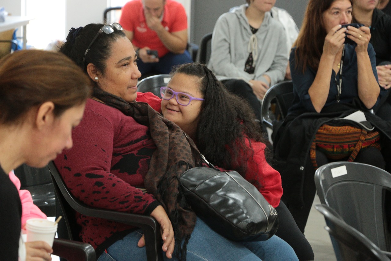 Charla sobre Salud y Derechos en Olimpiadas Especiales Paraguay: Un Proyecto Inclusivo con la Embajada de Canadá