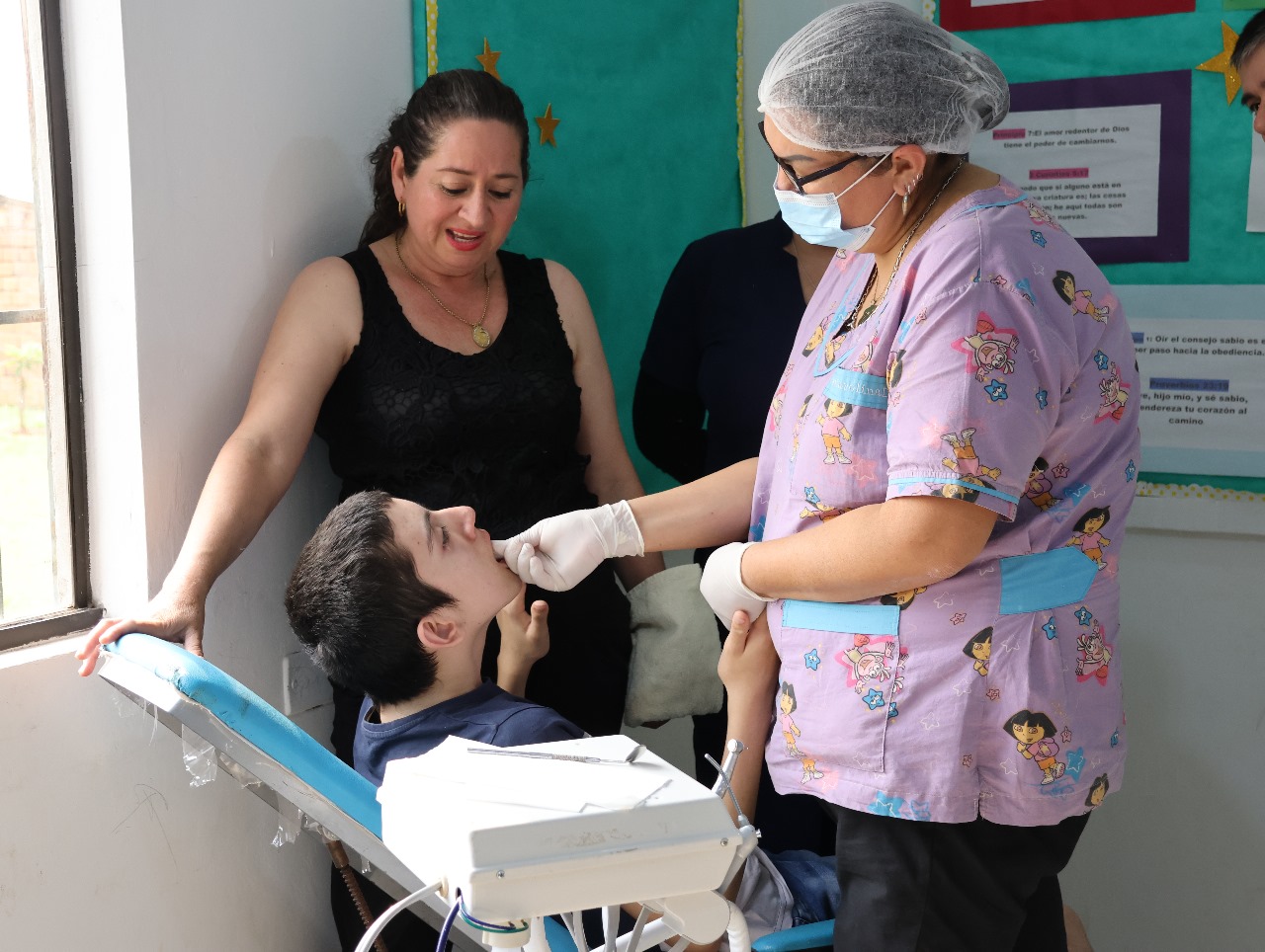 Exitosa Jornada de Atención Odontológica para Niños con TEA en la Iglesia Comunidad Cristiana Elim